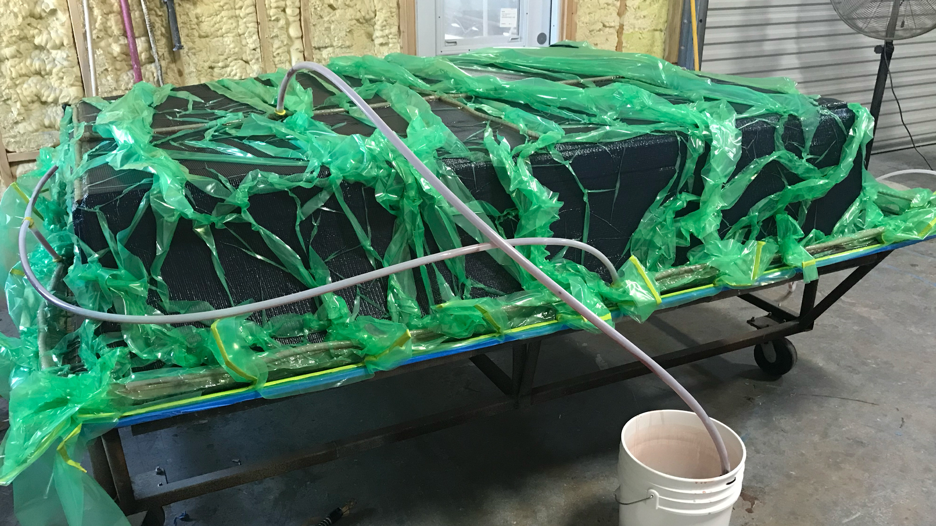 18-morada-carbon-innegra-cockpit